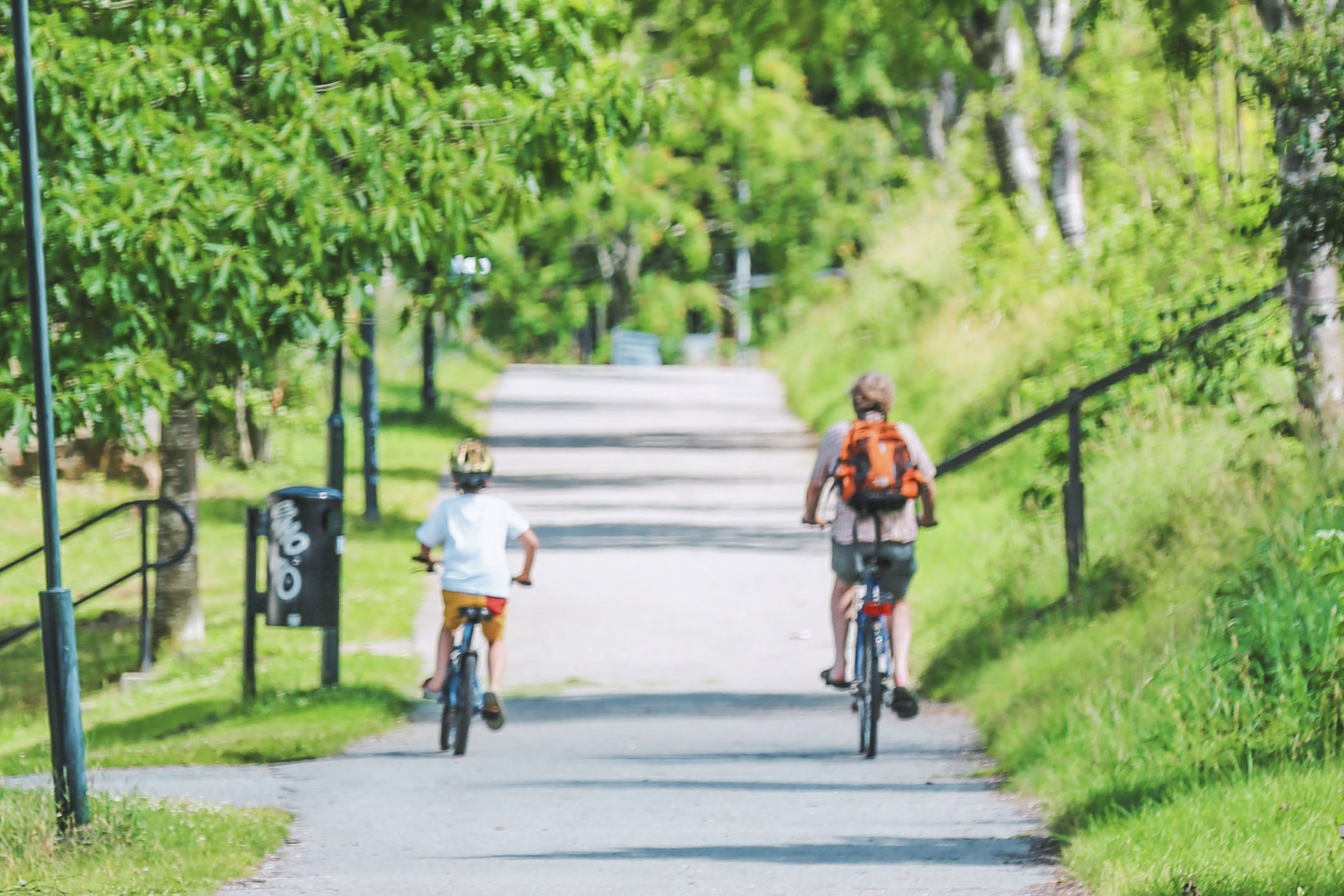 kids-cycling Autism